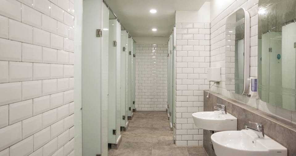 Shower, slippers, bidet, towels