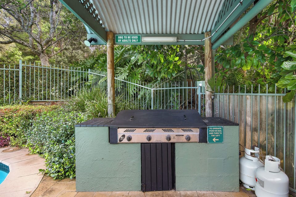BBQ Area 1 of 2