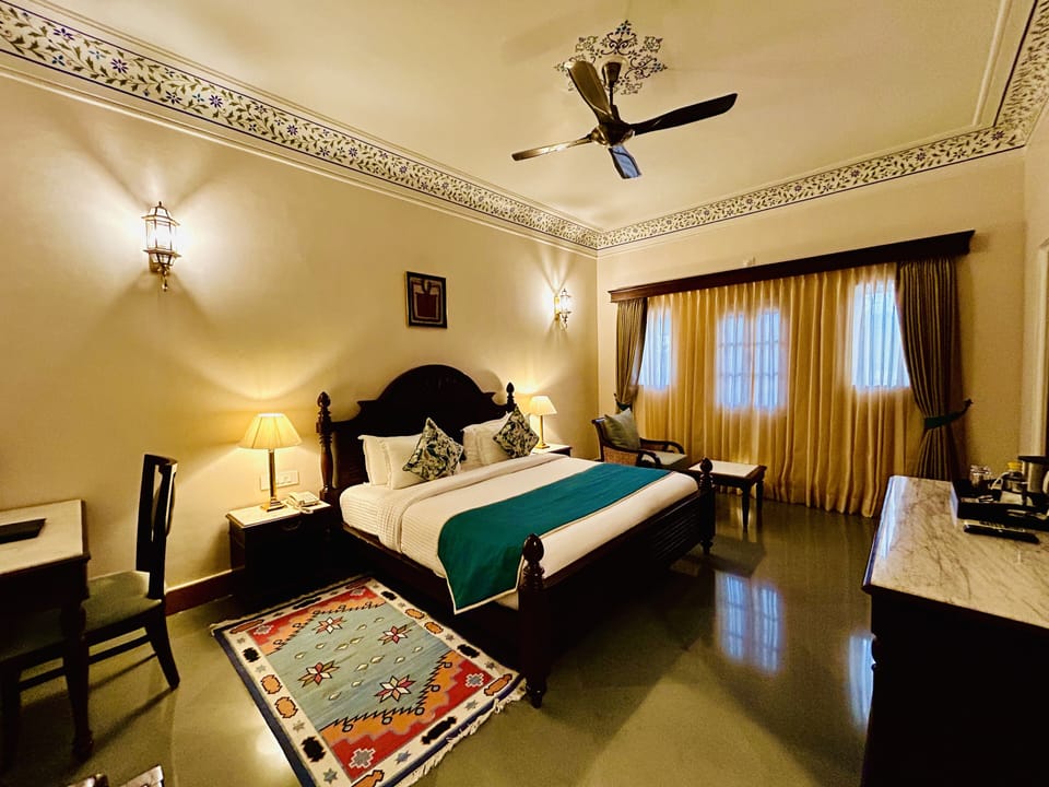 Luxury Room | Premium bedding, desk, blackout drapes, iron/ironing board (on request)