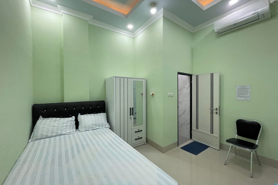 Standard Double Room | WiFi (free), bed sheets