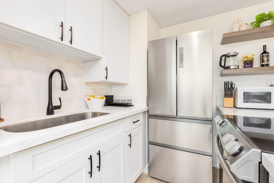 Fully equipped kitchen