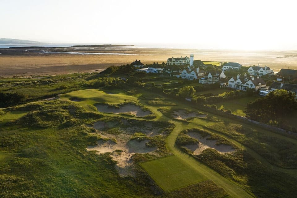 Experience world-class golfing and stunning coastal views at the renowned Royal Liverpool Golf Club, located opposite our stylish flat.