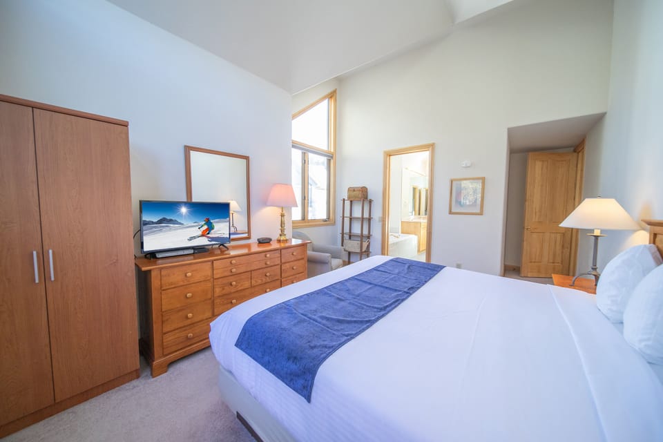 Upstairs Master Bedroom