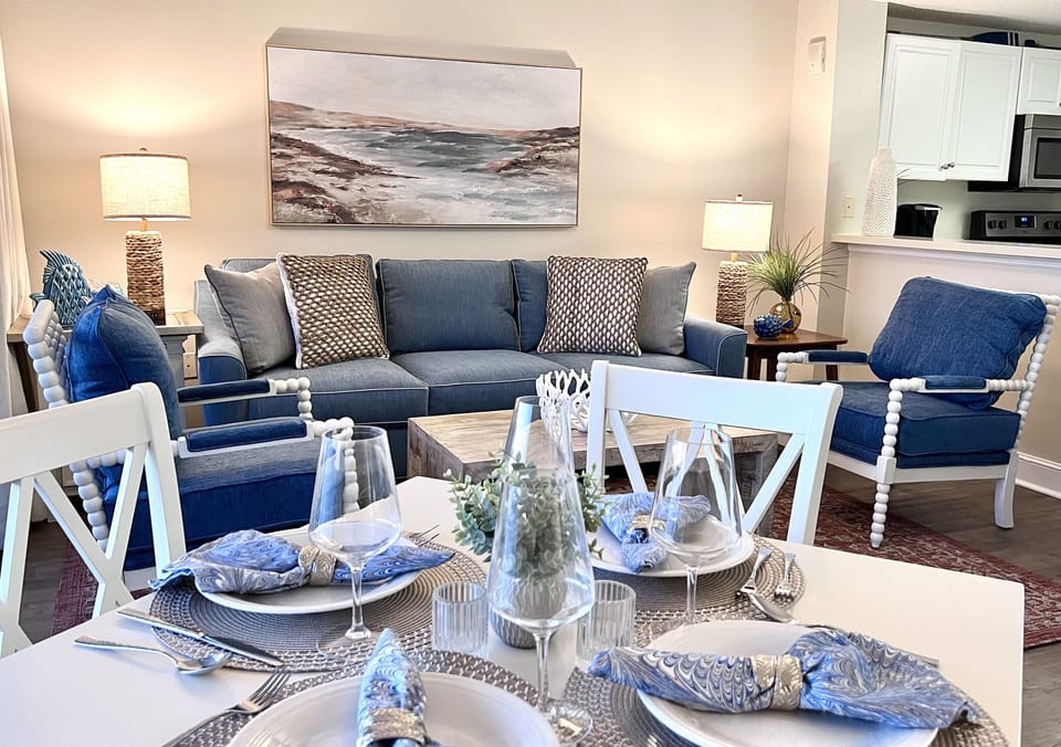 Beachfront Living and Dining