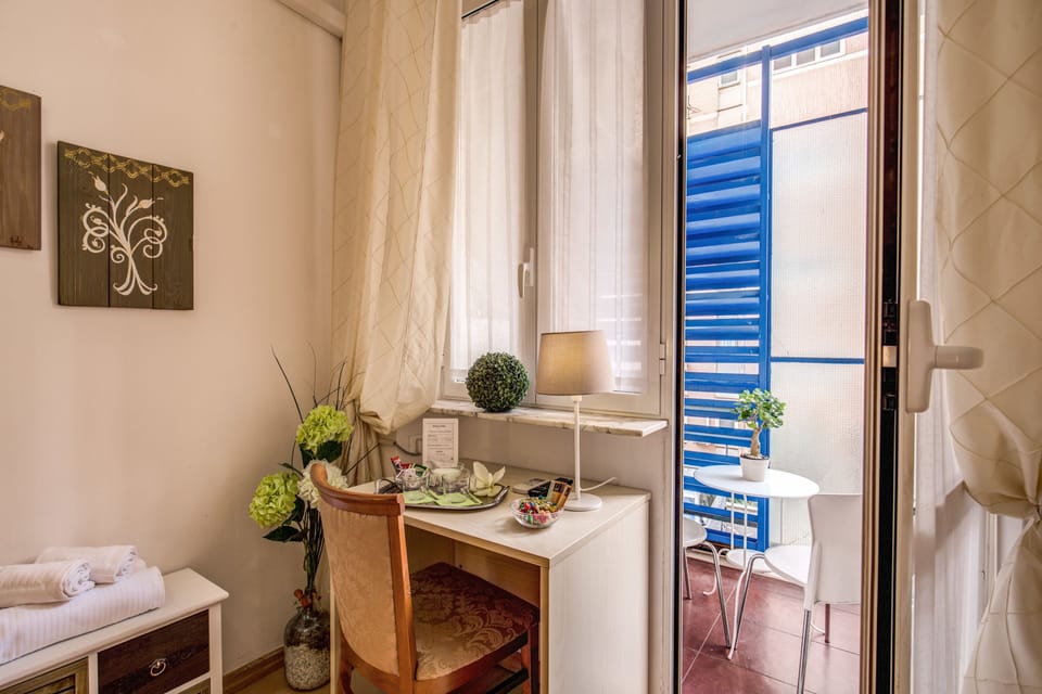 Double Room | Balcony