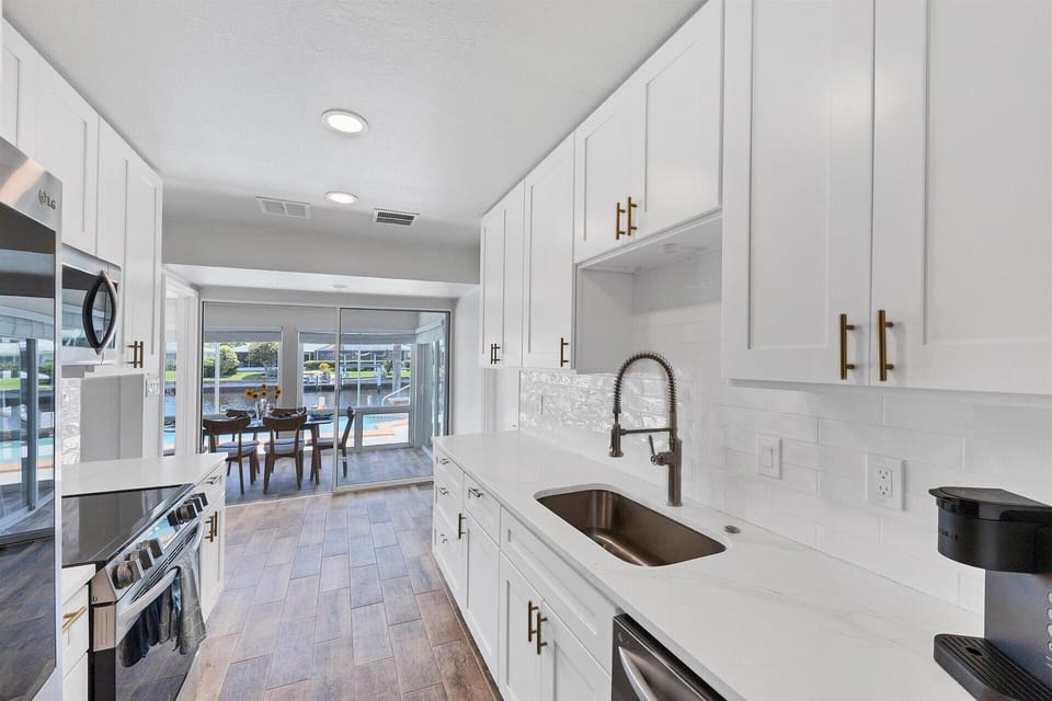 Whip up wonders: Our kitchen, where recipes come to life!