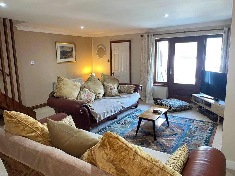 Cottage | Living area | DVD player