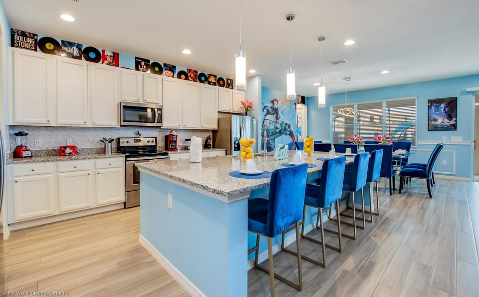 Whip up wonders: Our kitchen, where recipes come to life!