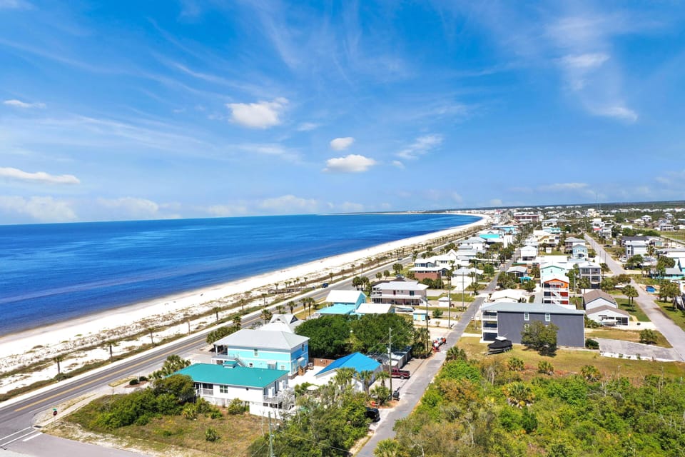 House, Multiple Beds (Sea Shell) | Aerial view