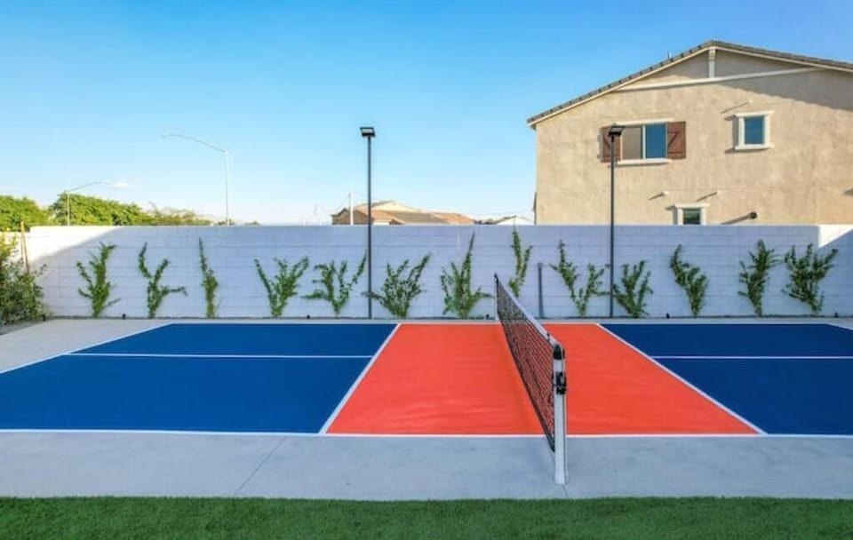 Sport court