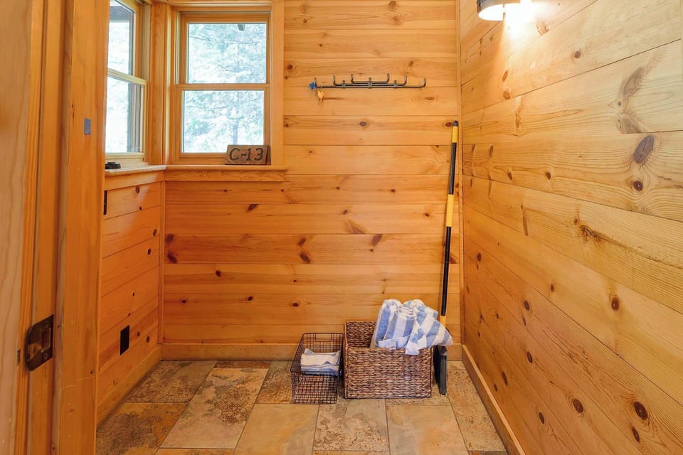 Mudroom entry