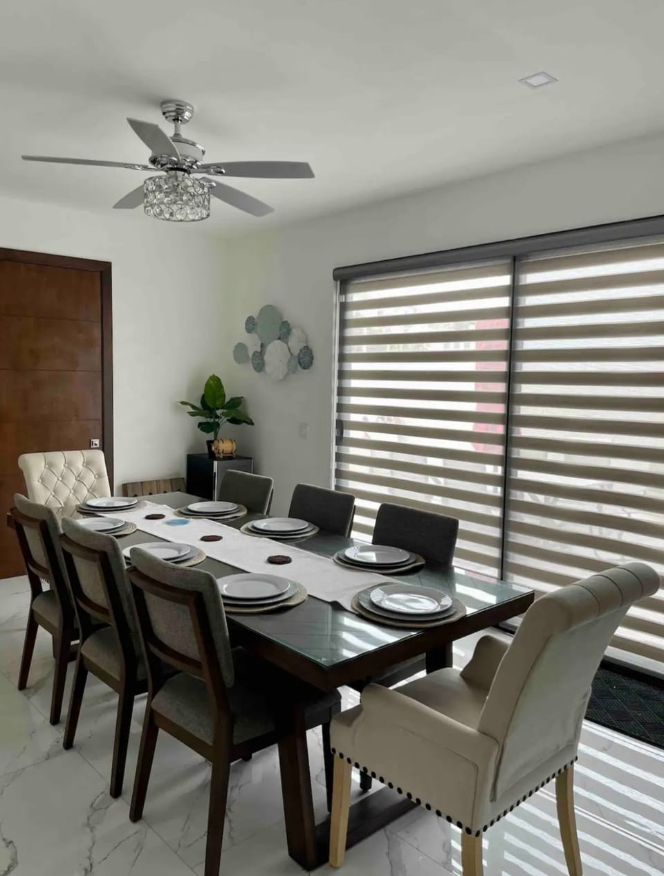 House | Dining room