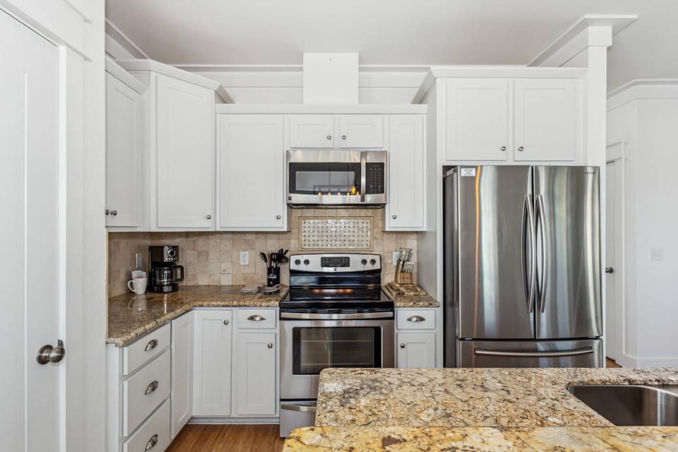 Updated kitchen with all stainless appliances