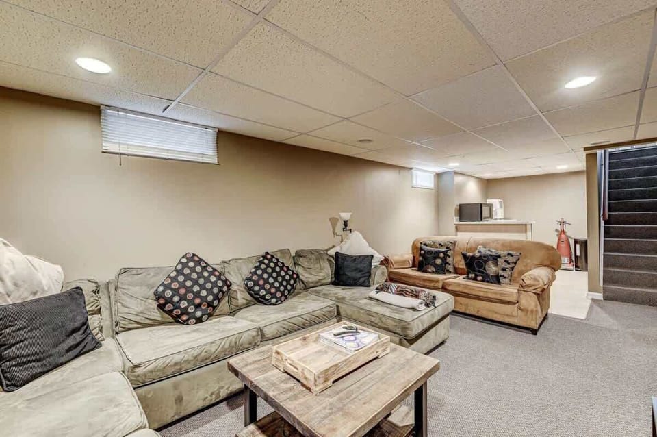 Sitting area in basement