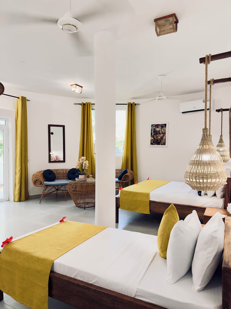 Deluxe Triple Room, Garden View | In-room safe, WiFi (free), individually decorated, bed sheets