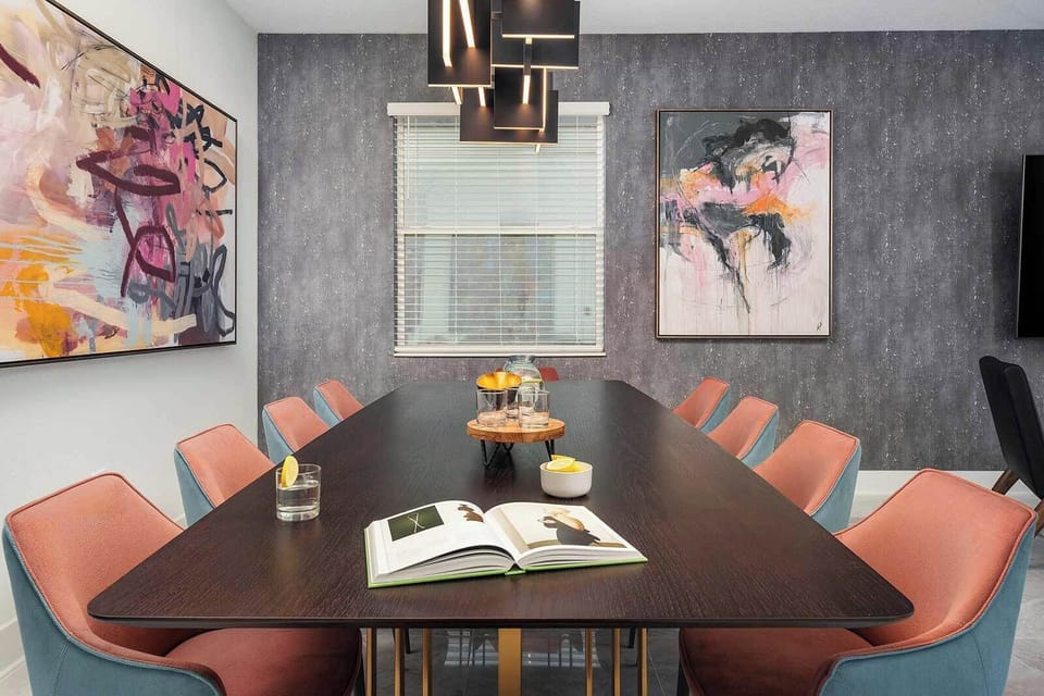 Dining Room *Highlight*