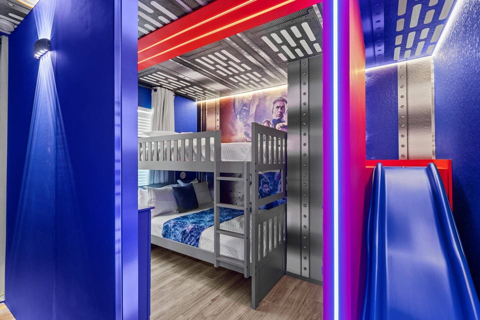 Avengers Theme Bedroom #6 - Bunk Bed Full | Full