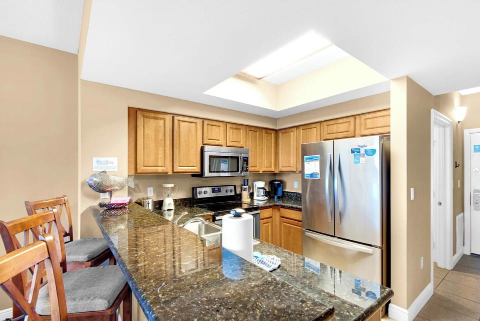The kitchen has all you need