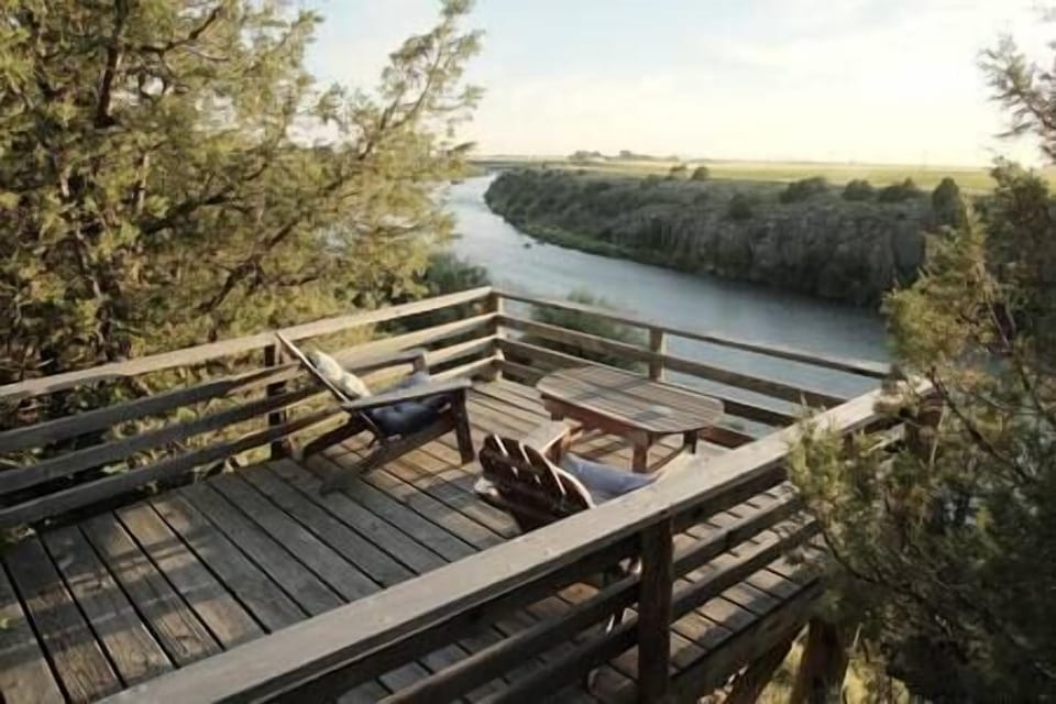 Relax and enjoy the sunset from the Lower Guest Deck