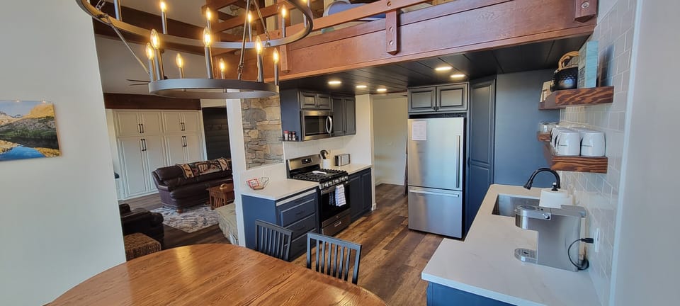 Kitchen (2)