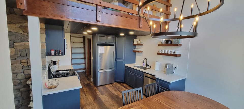 Kitchen (1)