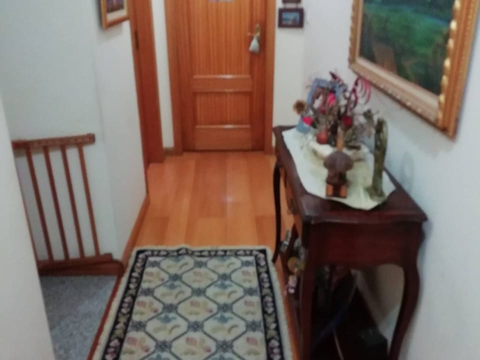 Room, 1 Bedroom, Balcony, City View | Interior