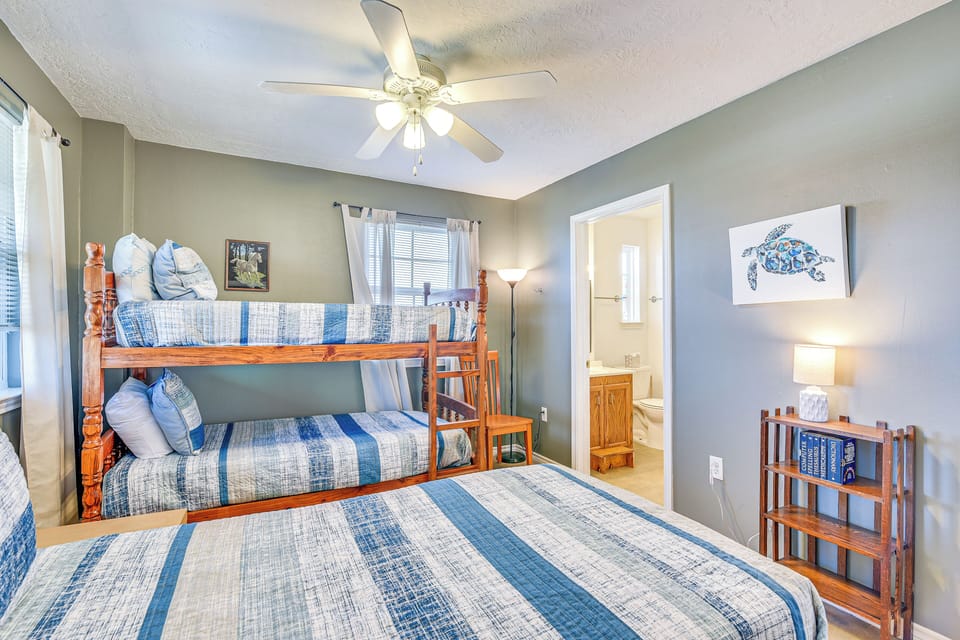 House (2 Bedrooms) | Interior