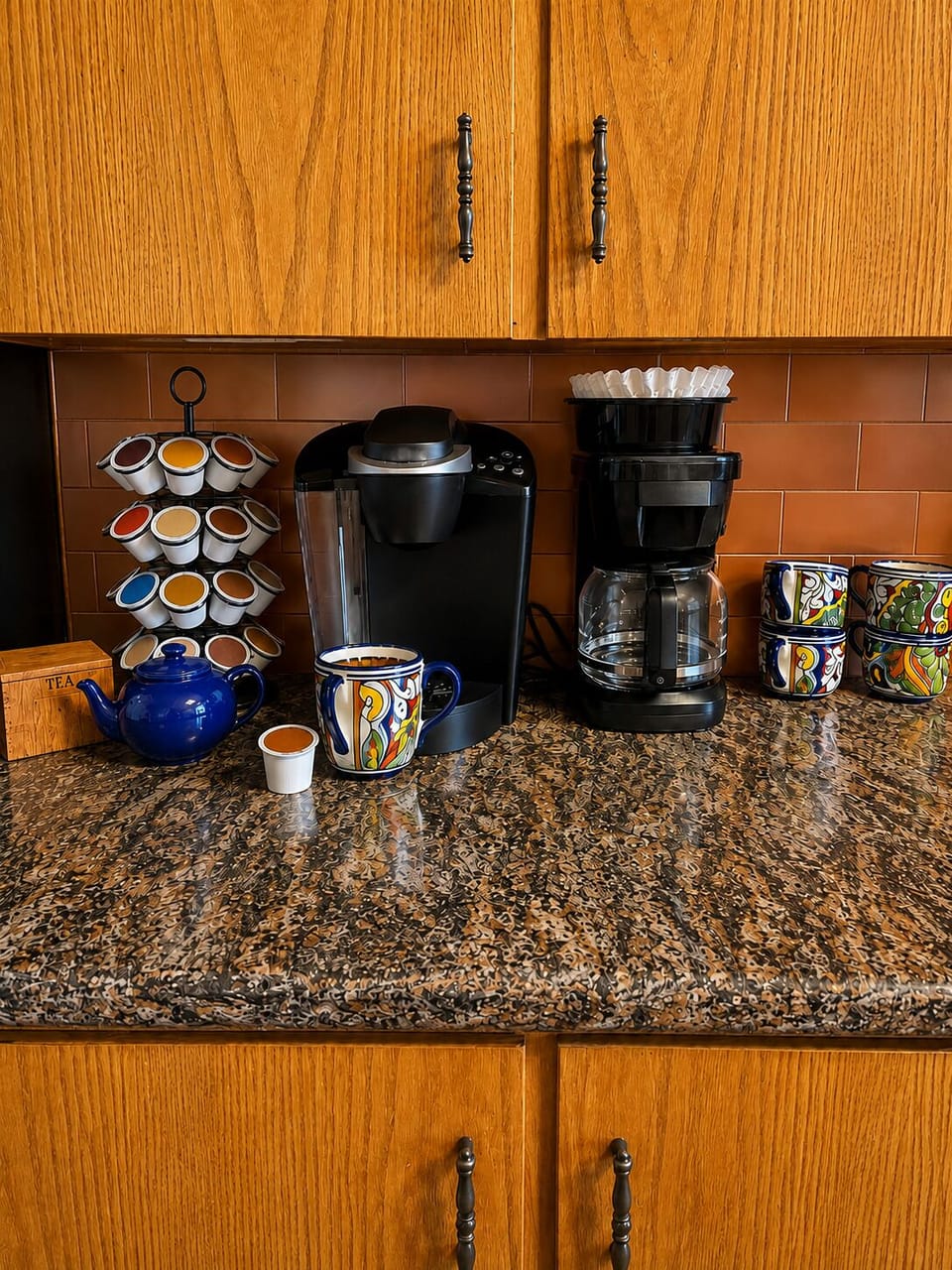 ⭐Coffee your way—Keurig, full pot, or tea, with supplies provided. ⭐