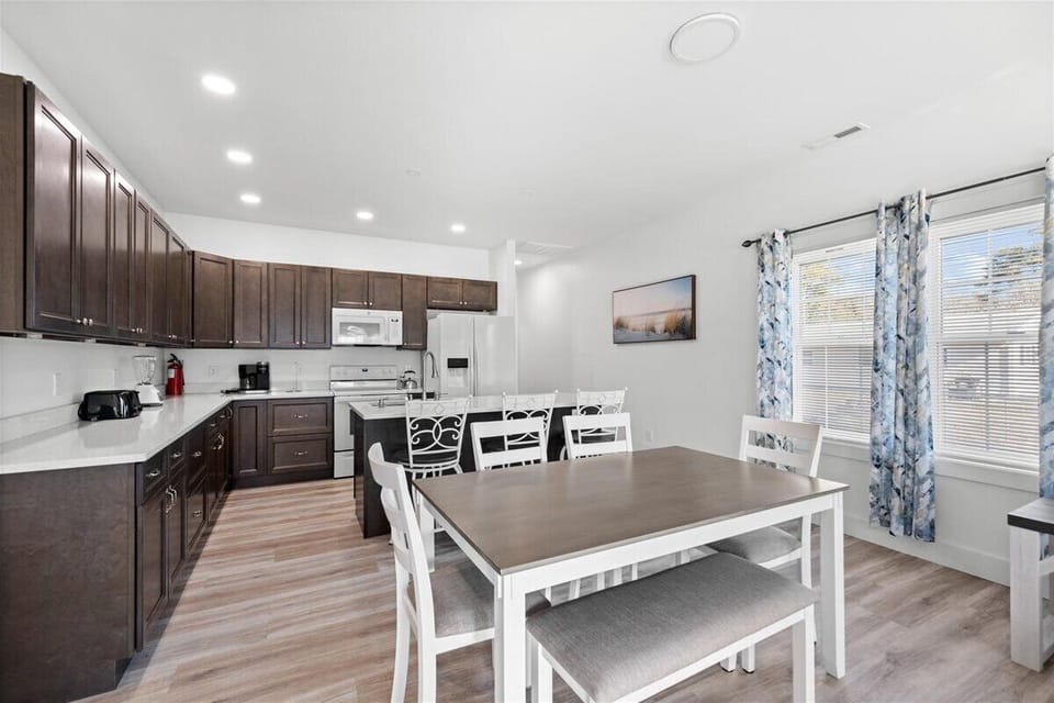 Mealtime will be a bay breeze in this Well-Equipped Kitchen.