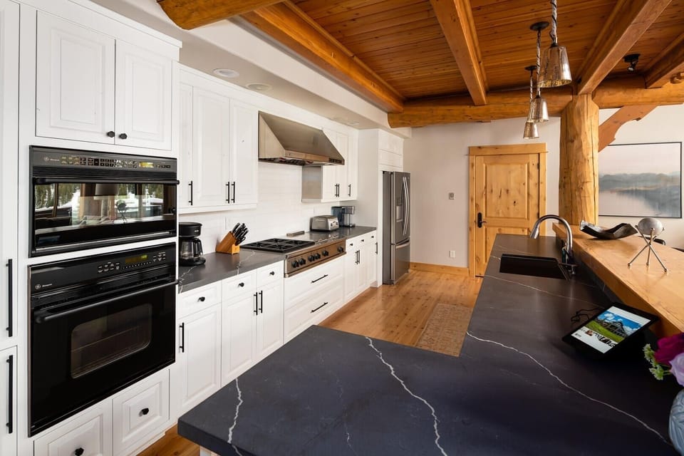 Indoors, Floor, Flooring, Kitchen, Hardwood