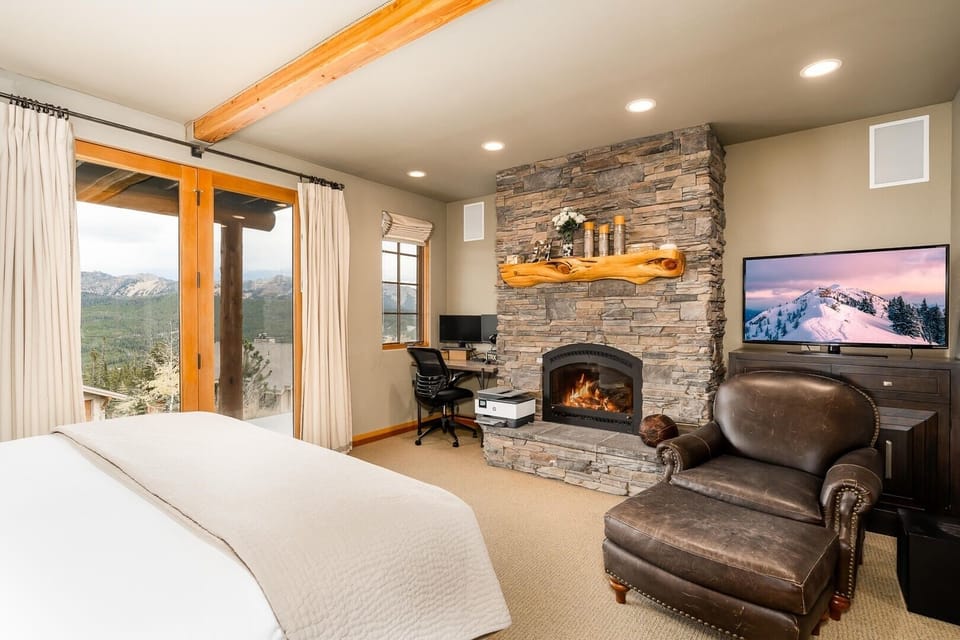 Fireplace, Indoors, Screen, Furniture, Living Room