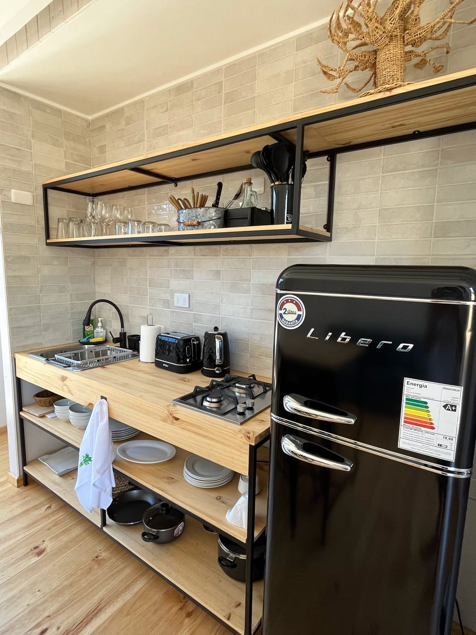 Cabin, Terrace, Courtyard View | Private kitchen | Full-size fridge, electric kettle, toaster, rice cooker