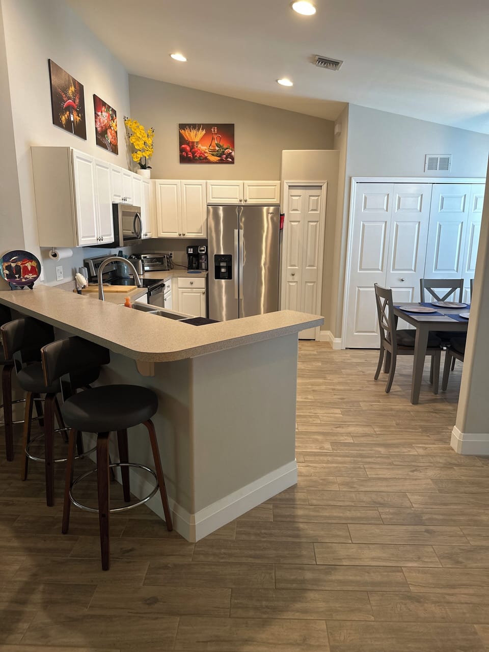 Open Kitchen