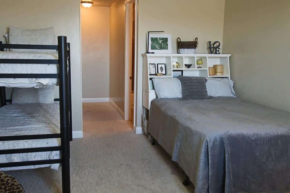 Bunk Room