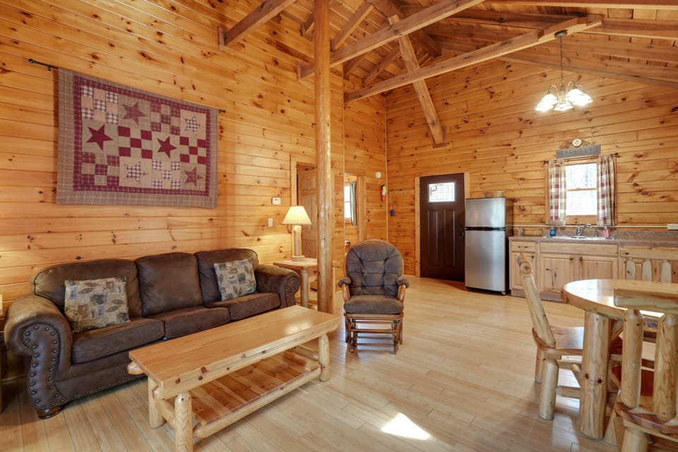 Living Room / Lounge