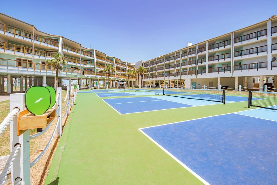 Sport court