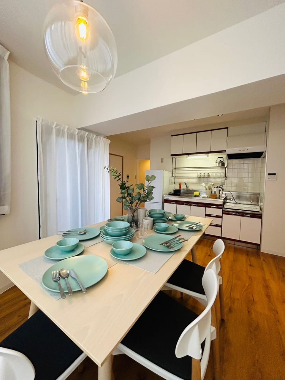Basic Apartment | Living area