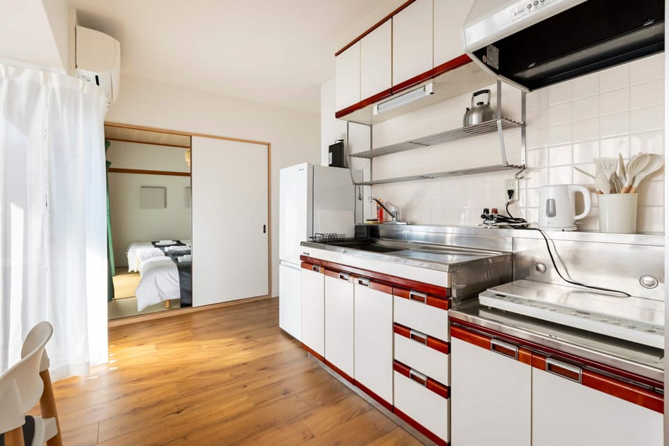 Basic Apartment | Private kitchen