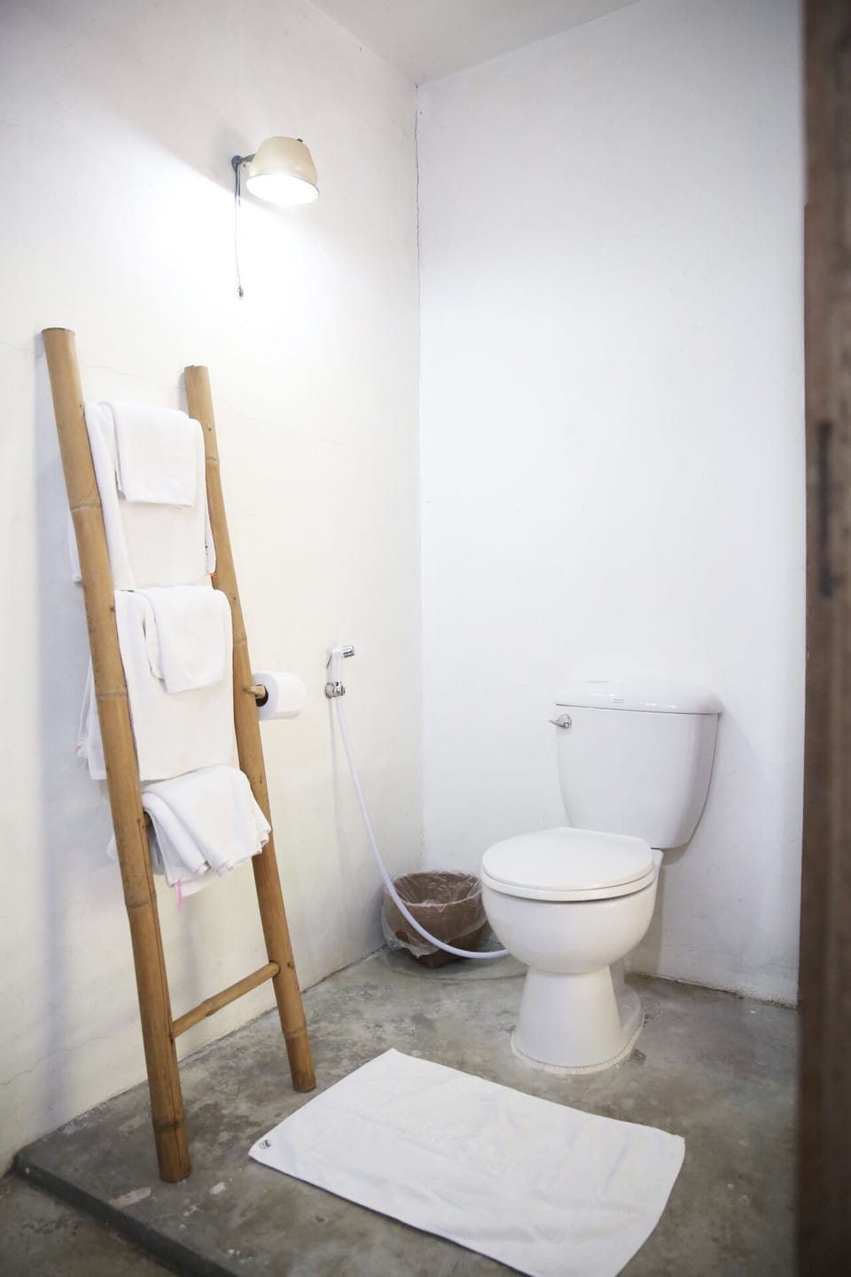 Superior House, Multiple Beds, Bathtub, Garden View | Bathroom | Combined shower/tub, deep soaking tub, hair dryer, towels