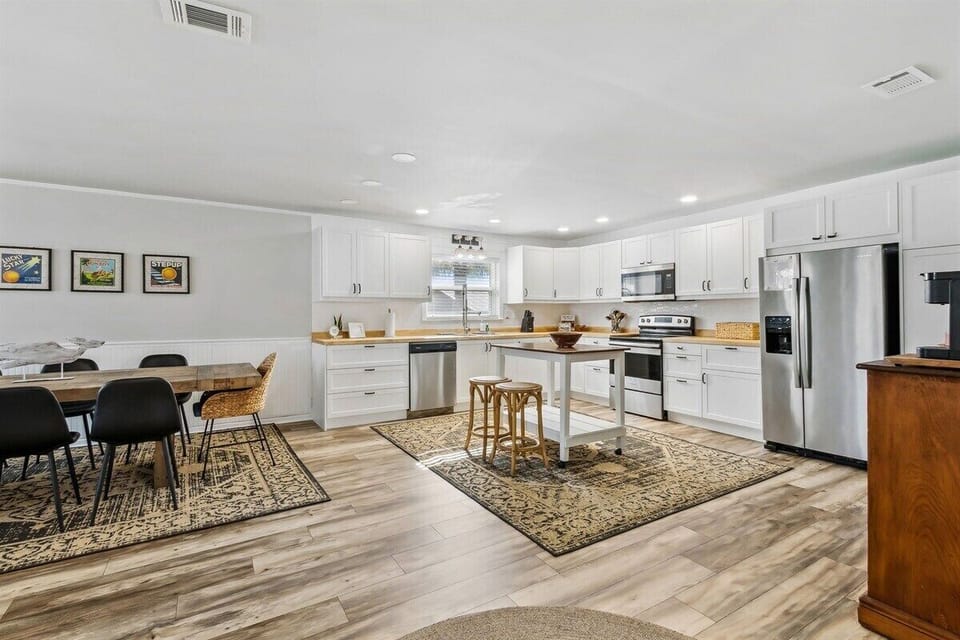 Bright White Cabinets