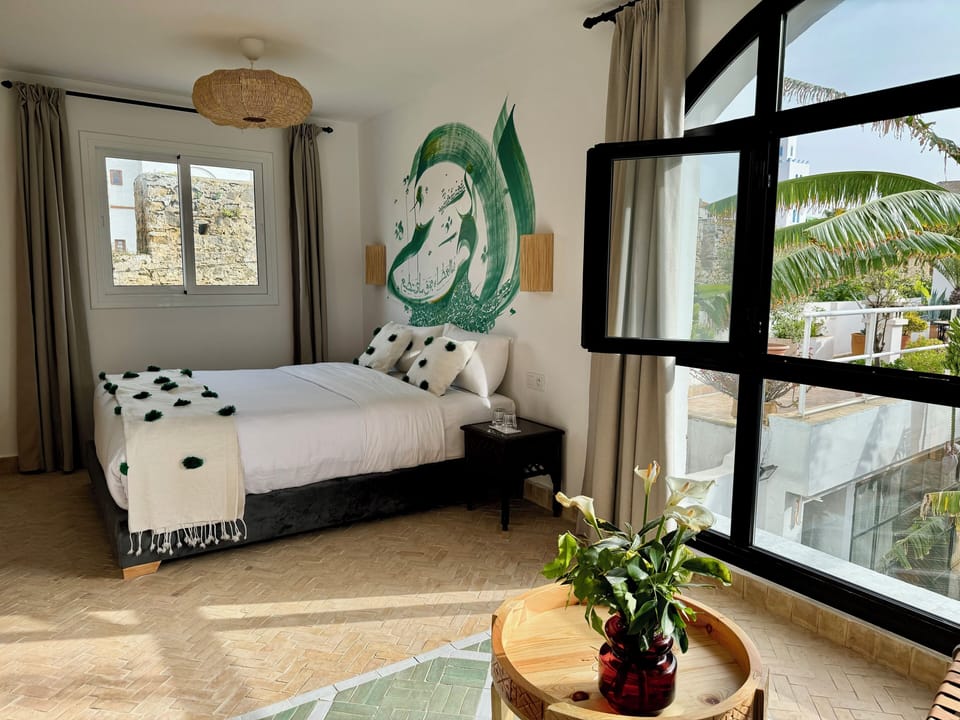 Oasis ( Suite Double Deluxe , 1 très grand lit , vue sur jardin ) | Egyptian cotton sheets, premium bedding, pillowtop beds