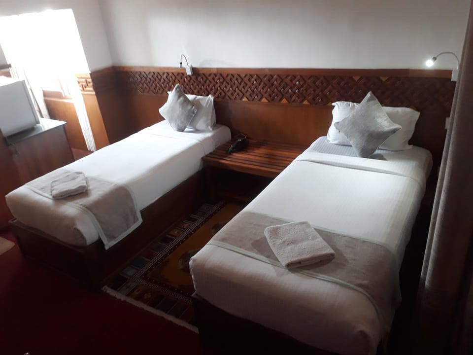 Deluxe Double or Twin Room, 2 Twin Beds, Non Smoking, Mountain View | Free WiFi