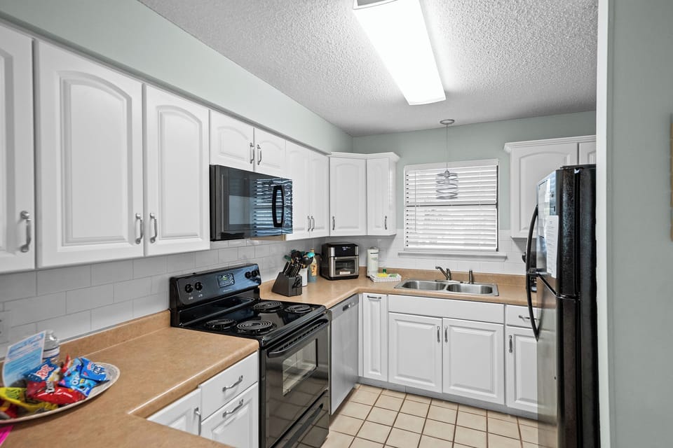 Seaside Beach and Racquet 1116 - Signature Properties