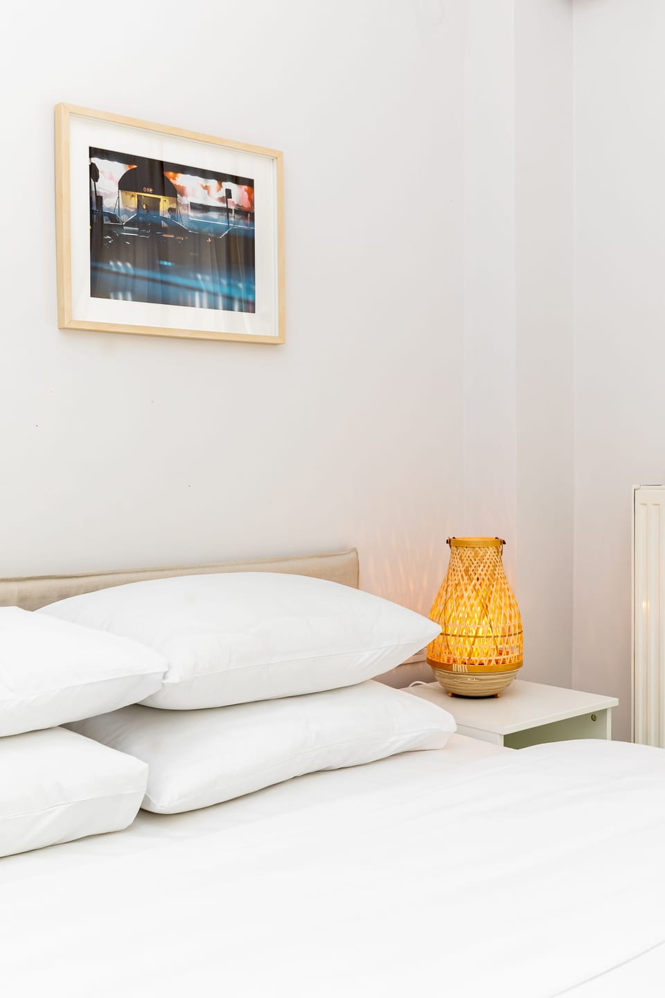 City Apartment | 2 bedrooms, hypo-allergenic bedding, iron/ironing board, free WiFi