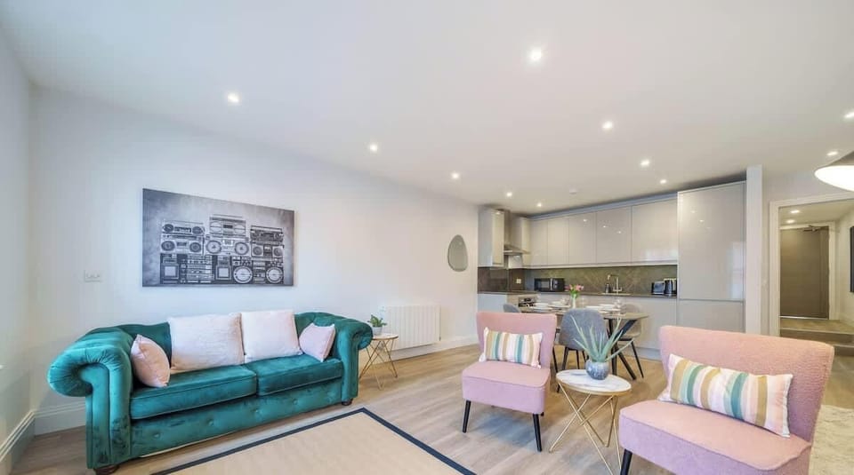 Kitchen/dining/living room