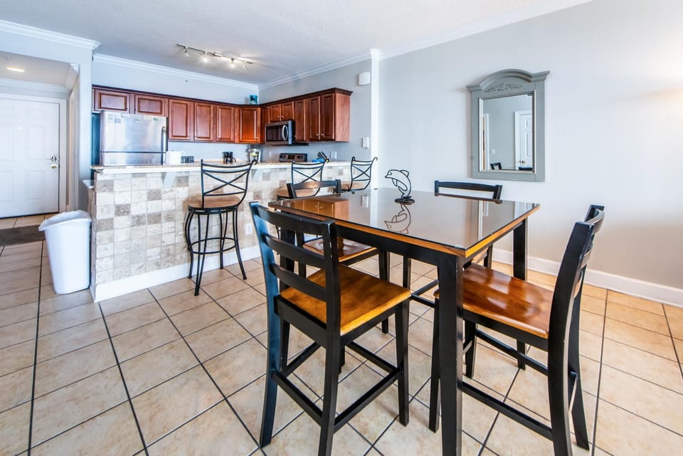 Condo, Multiple Beds (Tropic Winds 2308) | Dining