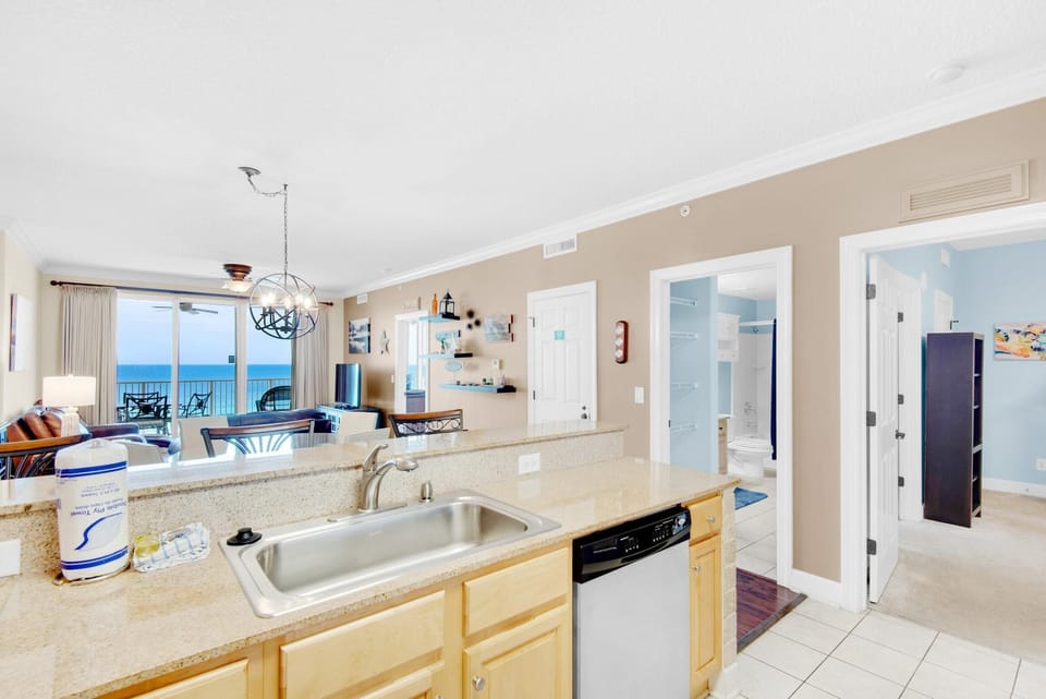 Condo, Multiple Beds (Tropic Winds 1104) | Private kitchen | Oven, toaster