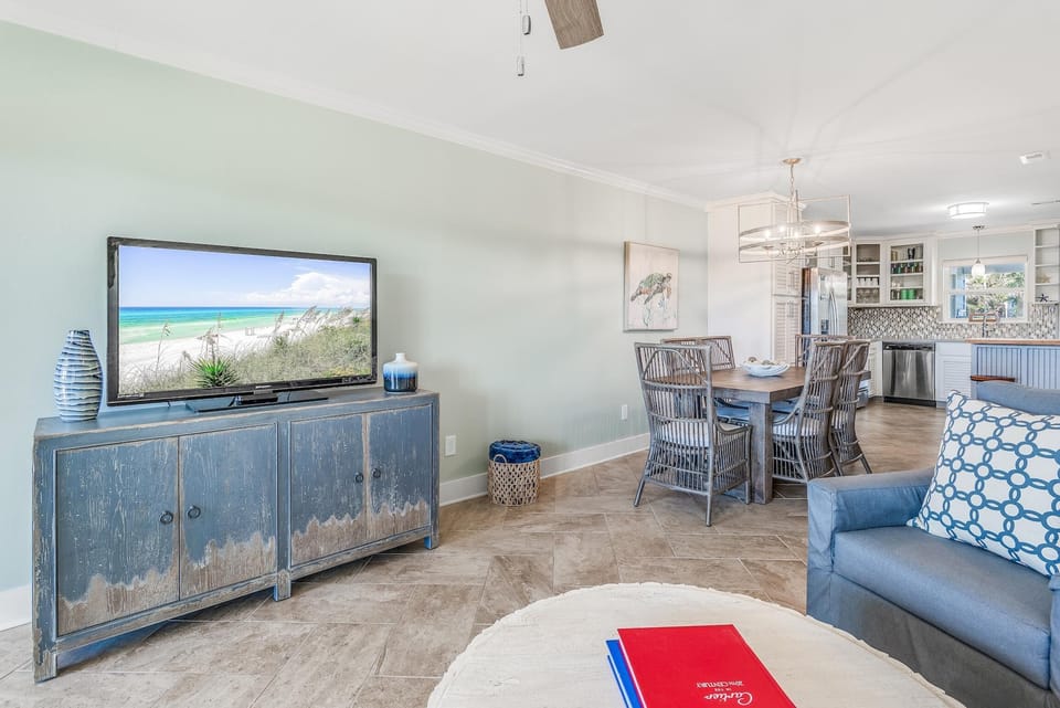 House, Multiple Beds (Sunnyside on the Gulf #3) | Living area | TV