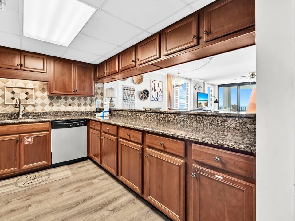 Condo, Multiple Beds (Watercrest 402) | Private kitchen | Oven, toaster