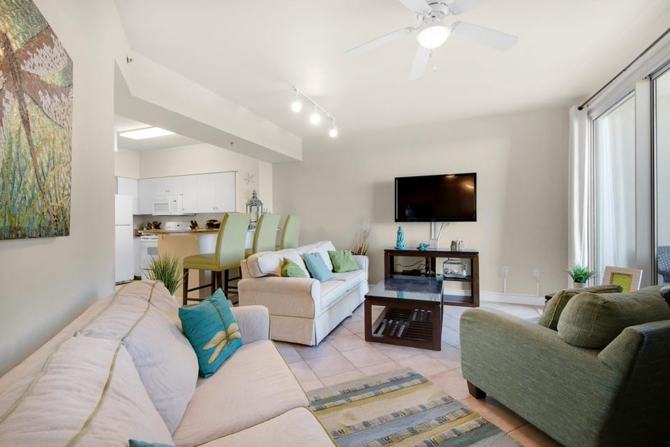 Condo, Multiple Beds (Shores of Panama 610) | Living area | TV